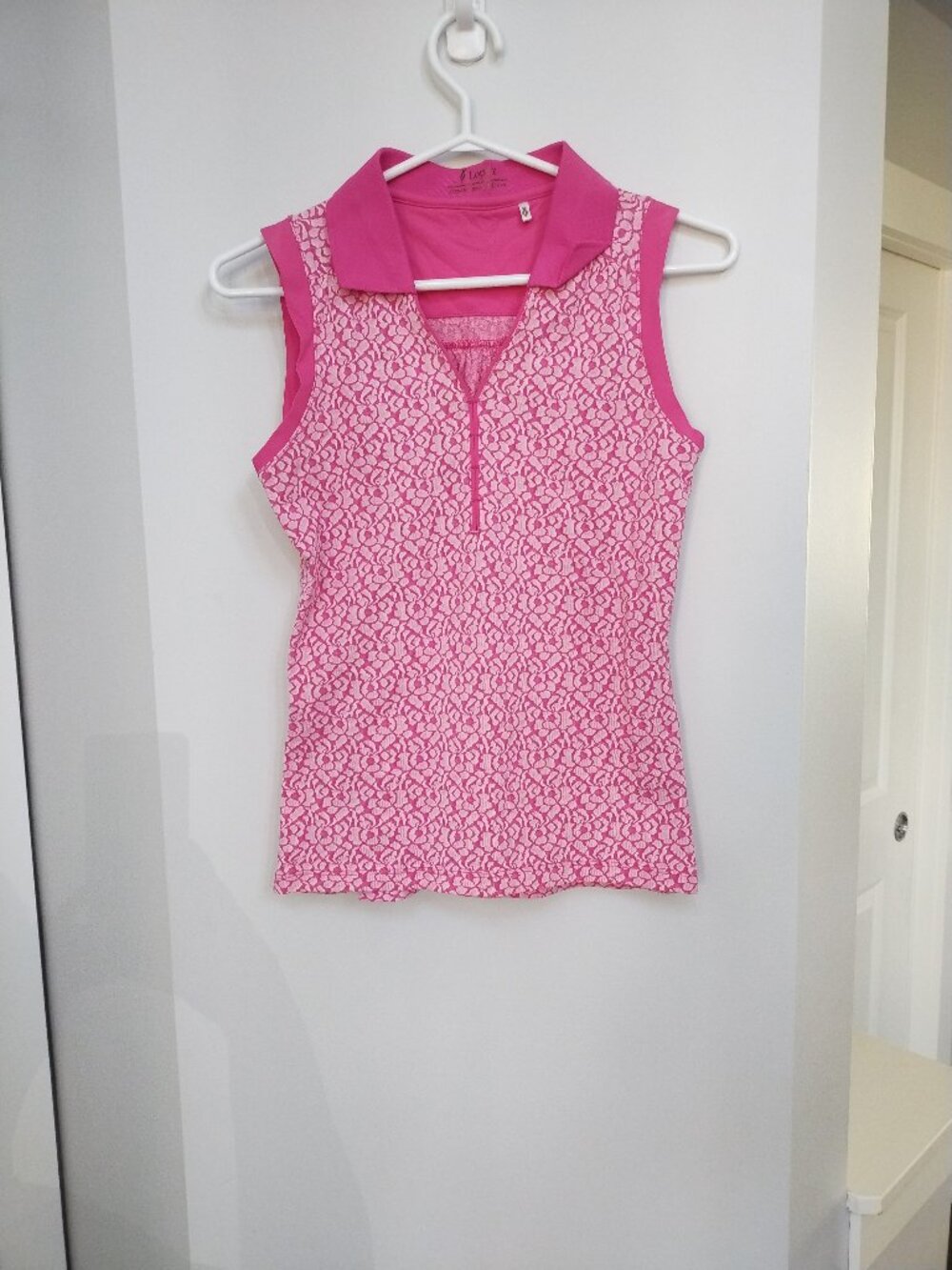 Nancy Lopez golf sleeveless shirt